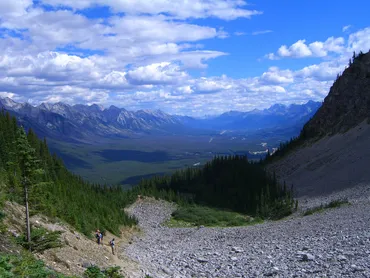 Banff National Park trail Banff National Park, hiking trail